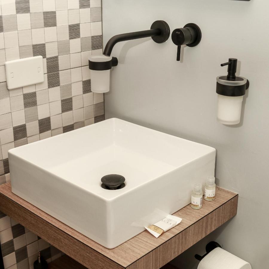 Dislocati Bnb - Jacuzzi Privata - Cucina - Tv60" - Minimal Luxury Marigliano Exterior photo